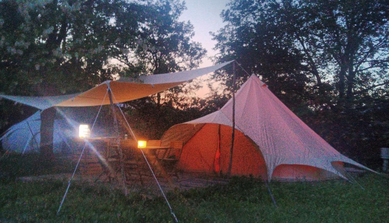 Atypik Nomad Recoubeau-Jansac Exterior foto
