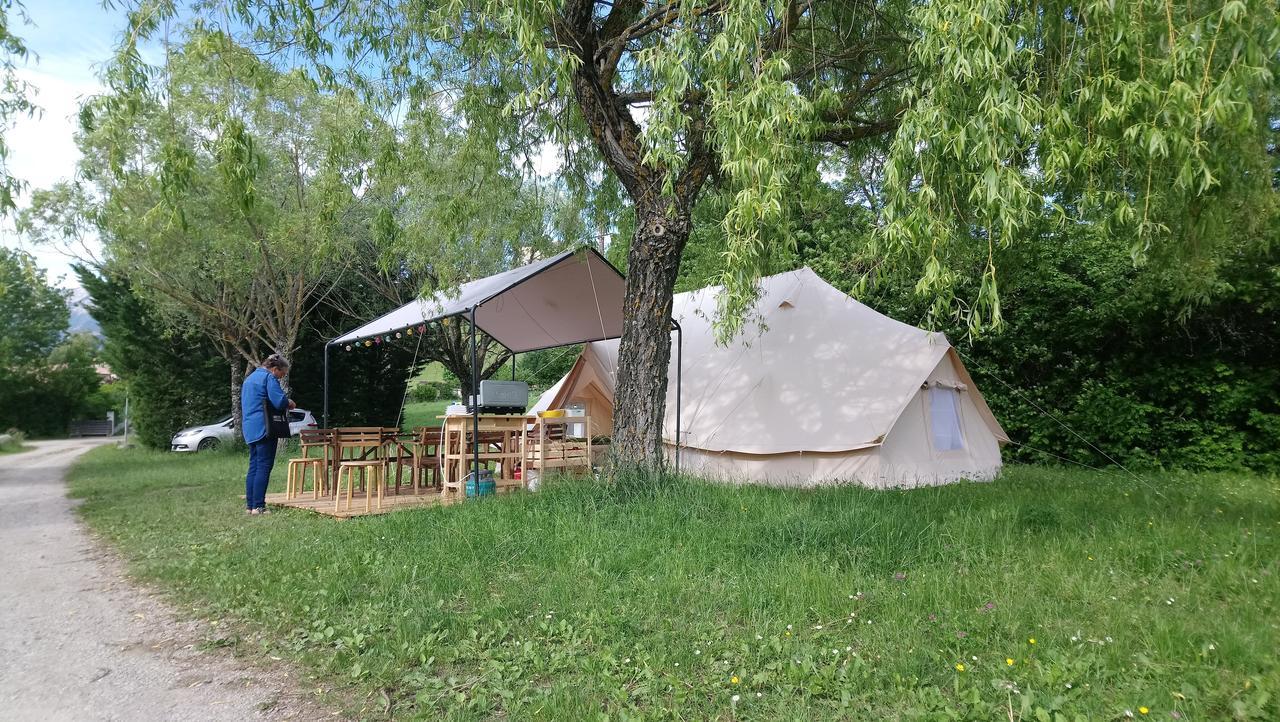 Atypik Nomad Recoubeau-Jansac Exterior foto